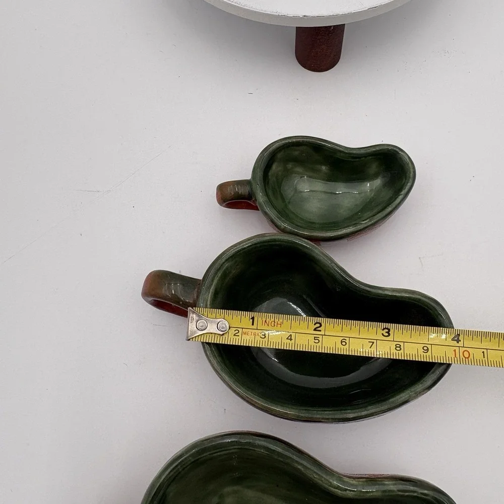 William Sonoma Three-Piece Chili Dip Set Glazed Pottery‎